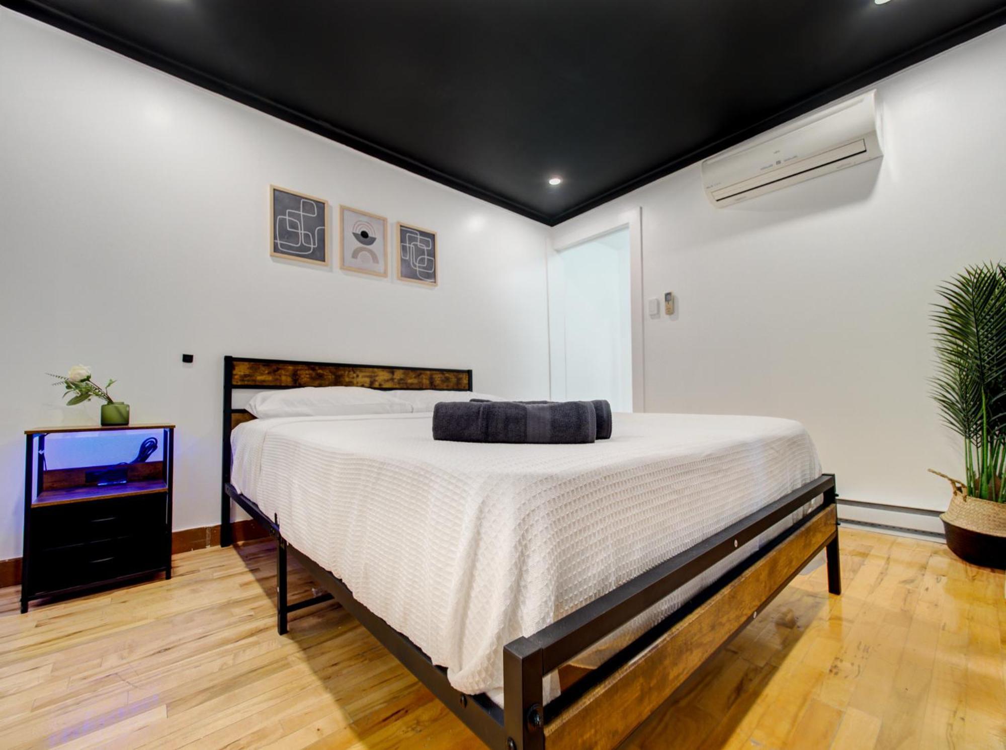 Apartment Stylish-24 1-bedroom In Homa