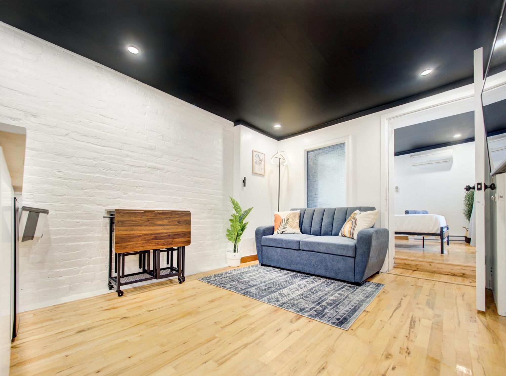 Stylish-24 1-bedroom In Homa Apartment